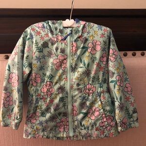 Raincoat/windbreaker